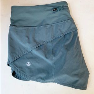 Lululemon Speed Up Shorts 2.5”